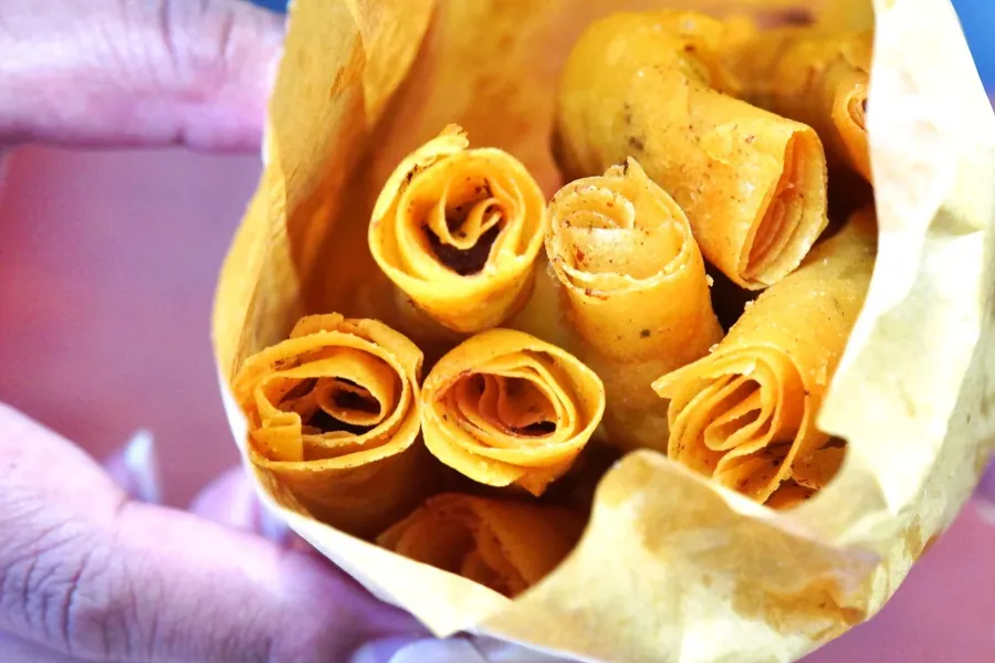 A&B Store Lumpia Cheap Eats CREDIT AmericanSamoaPocketGuide.com