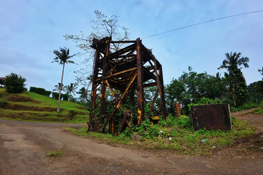 Aerial Tramway Historical CREDIT AmericanSamoaPocketGuide.com
