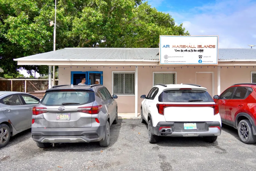 Air Marshall Islands Office (2) SEB CREDIT MarshallIslandsPocketGuide.com