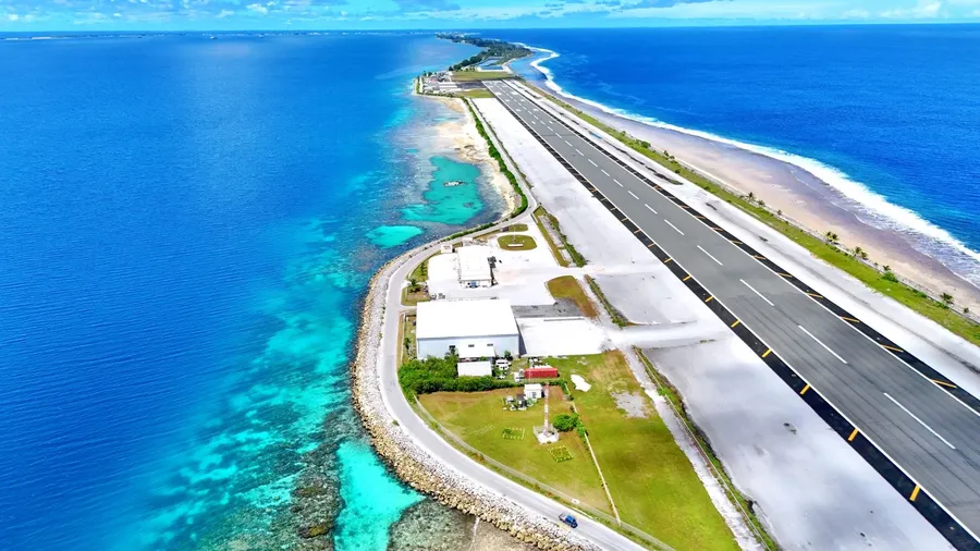 Airport Fishing Snorkelling Spots (2) SEB CREDIT MarshallIslandsPocketGuide.com