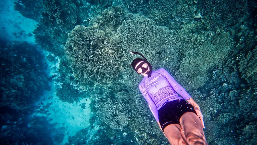 Airport Snorkelling (2) CREDIT MarshallIslandsPocketGuide.com