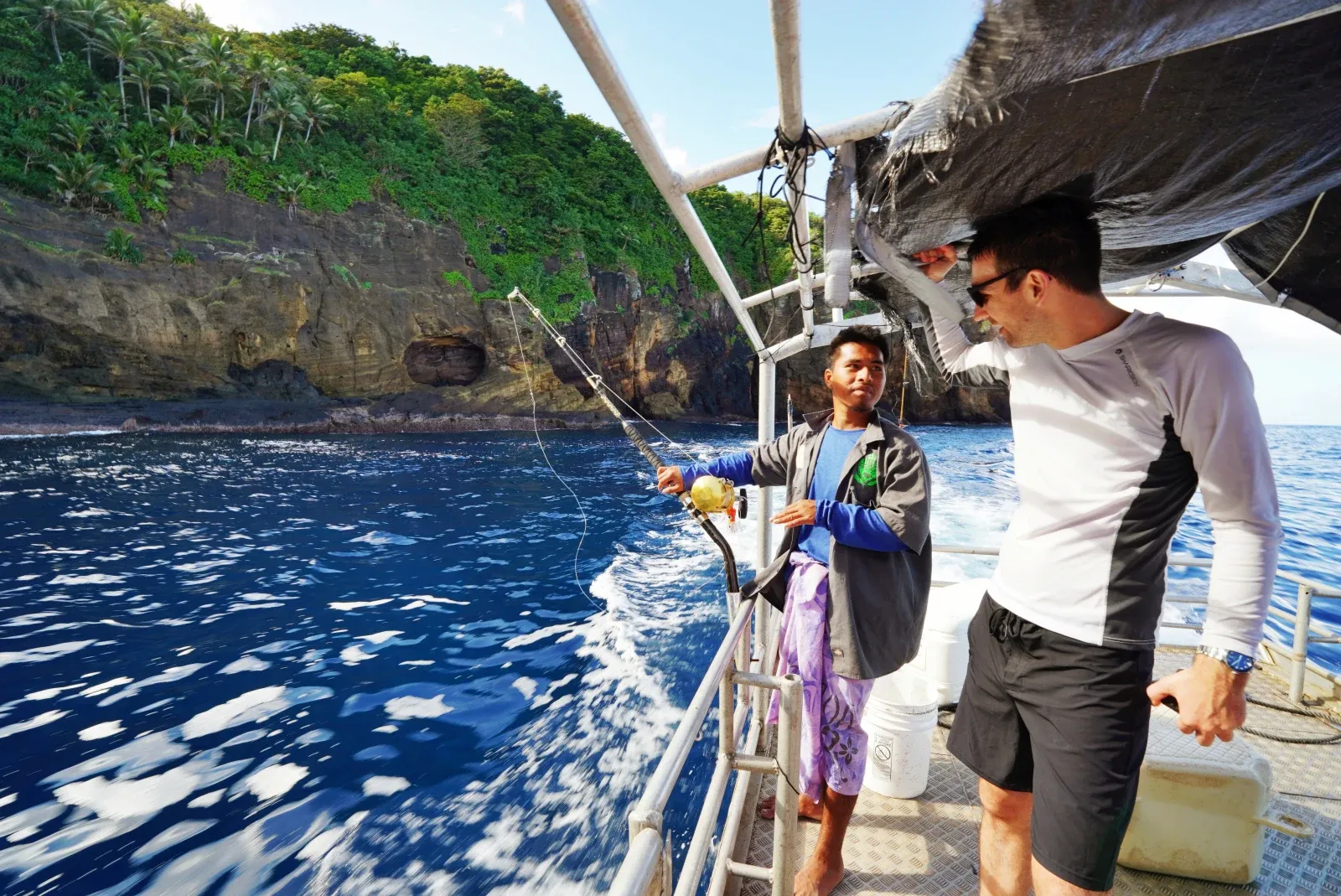 Alia Boat Fishing CREDIT AmericanSamoaPocketGuide.com