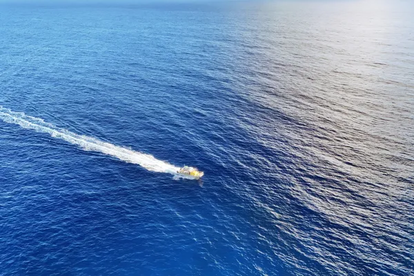 Alia Boat Transport 4 CREDIT AmericanSamoaPocketGuide.com