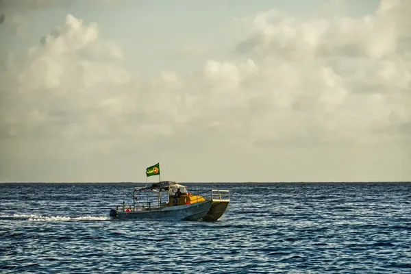 Alia Boat Transport Manu'a CREDIT AmericanSamoaPocketGuide.com