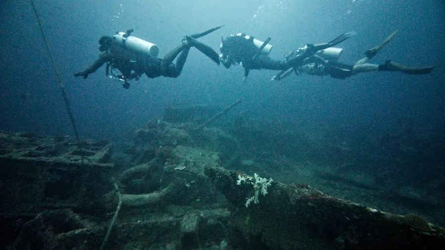 Allan Power Dive Coolidge Scuba 6 CREDIT VanuatuPocketGuide.com