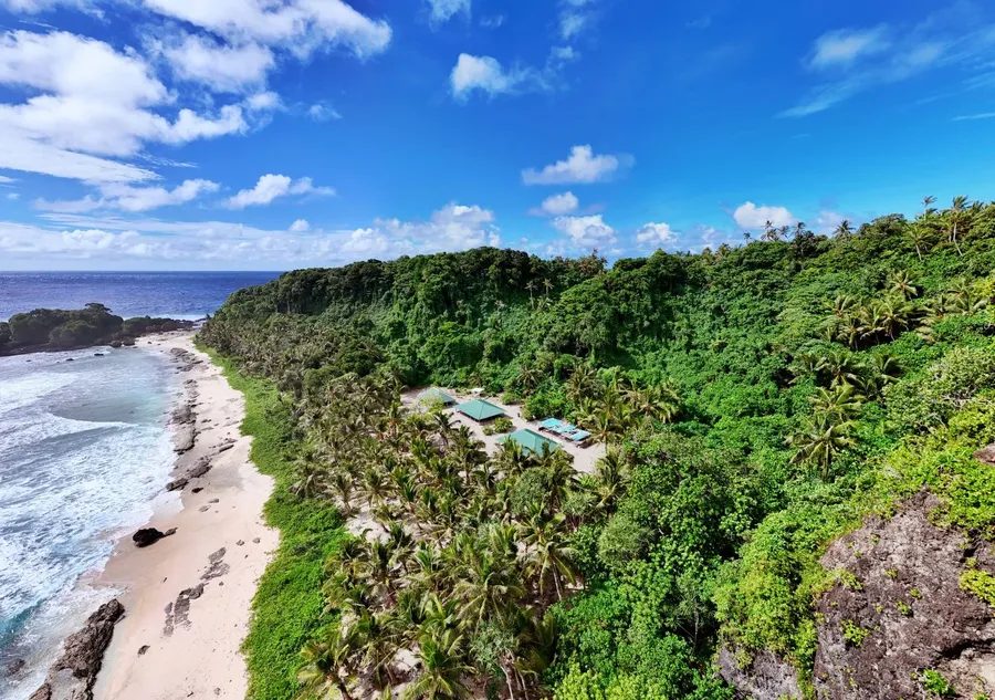 Alofi Loka Beach Viewpoint Landscape (2) SE CREDIT WallisandFutunaPocketGuide.com