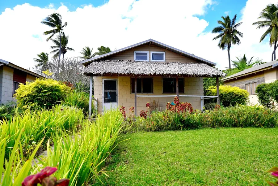 Apera Beach Bungalows (5) SEB CREDIT VanuatuPocketGuide.com
