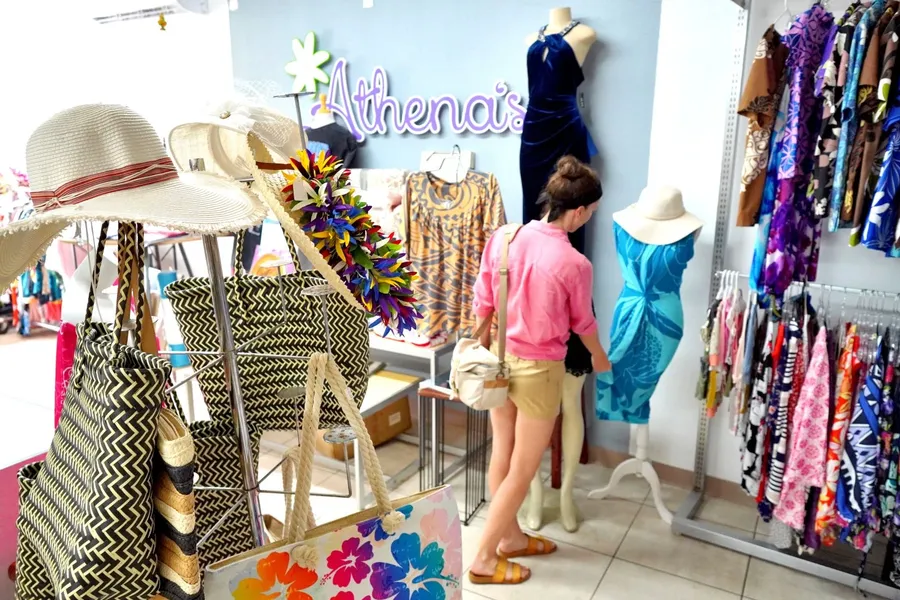 Athena's Boutique Shopping CREDIT AmericanSamoaPocketGuide.com