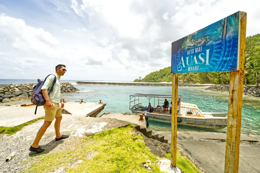 Auasi Wharf Aunu'u Transport Alia CREDIT AmericanSamoaPocketGuide.com