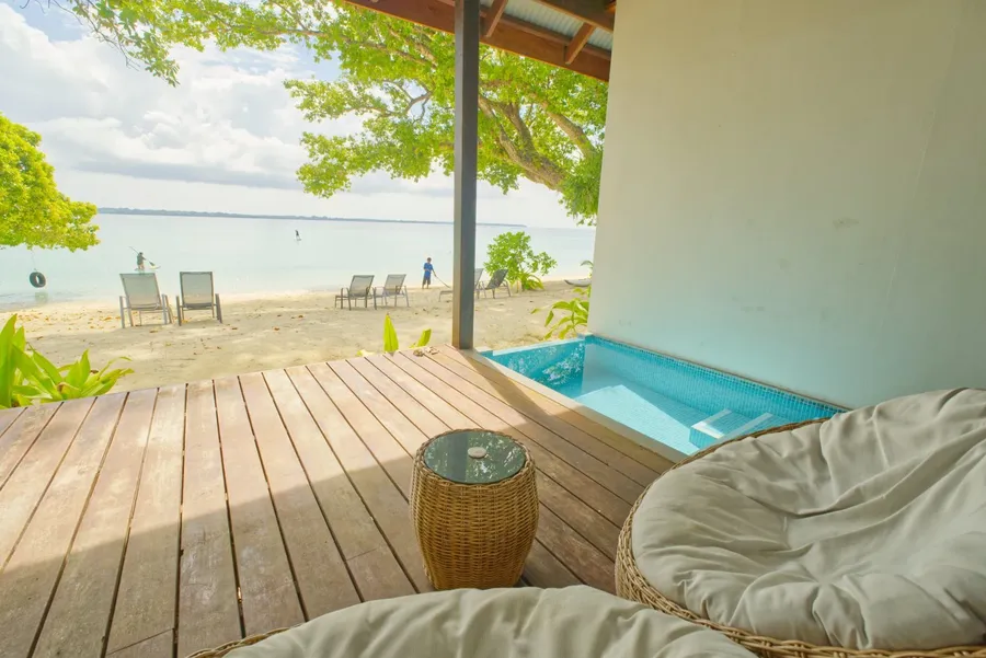 Barrier Beach Resort Lux Pool CREDIT VanuatuPocketGuide.com