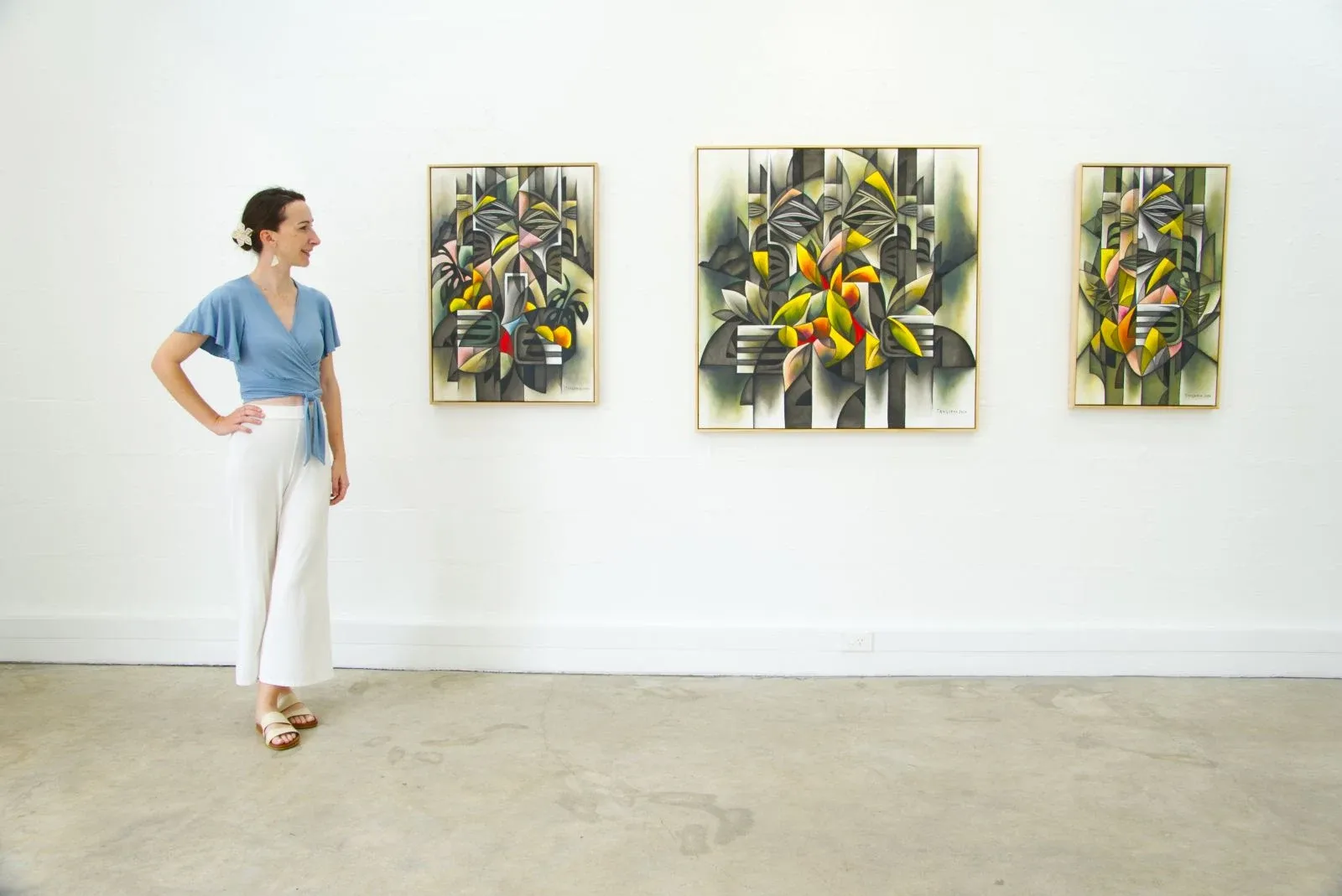 Bergman Gallery Art Raro CREDIT CookIslandsPocketGuide.com