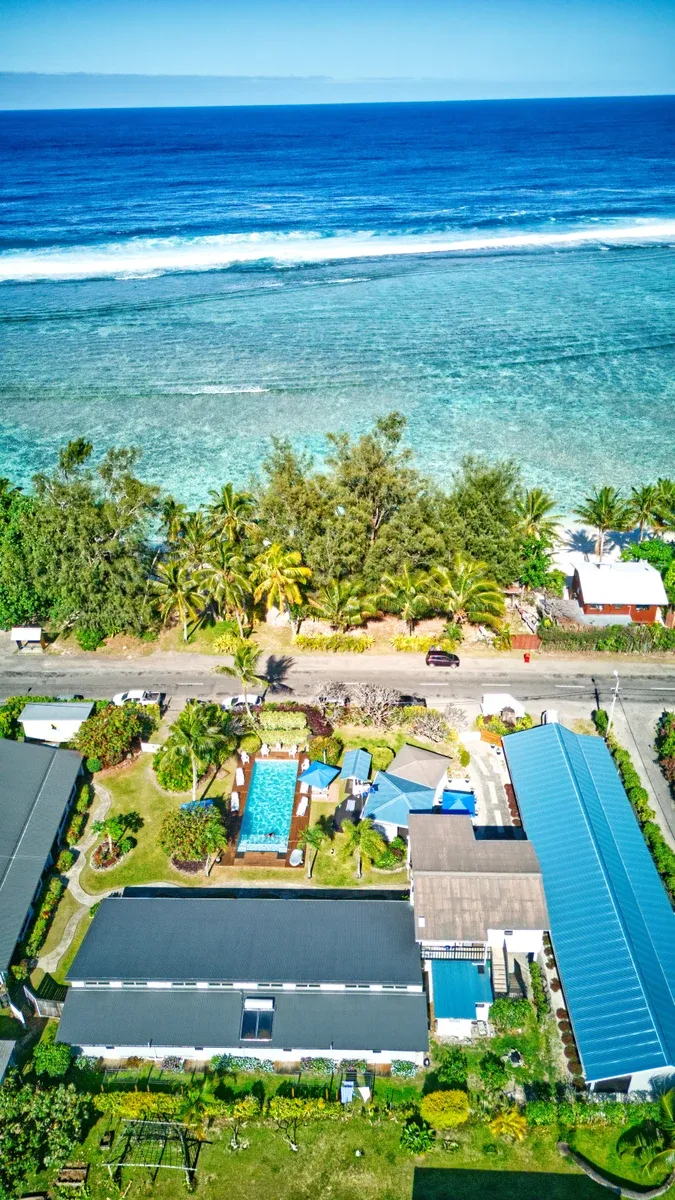 Black Pearl Beachside Apartments Landscape CREDIT CookIslandsPocketGuide.com