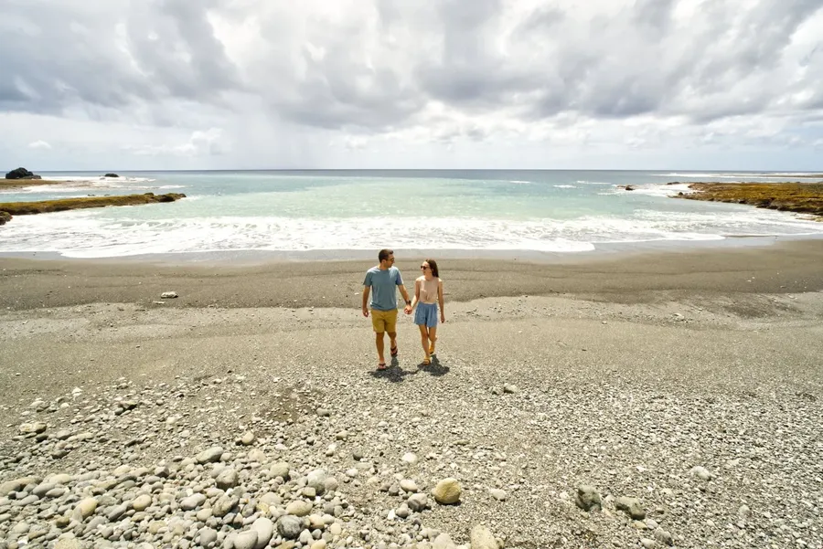 Black Sand Beach (4) CREDIT WallisandFutunaPocketGuide.com