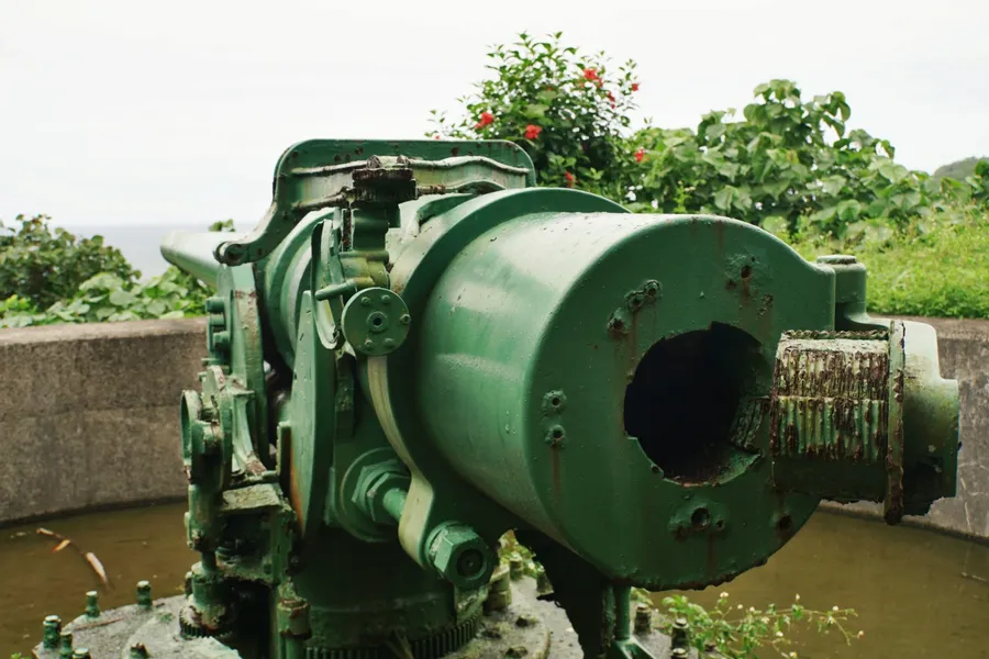 Blunts Point Battery Gun (2) CREDIT AmericanSamoaPocketGuide.com