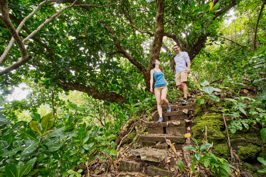 Blunts Point Stairs Trail Walk Couple CREDIT AmericanSamoaPocketGuide.com
