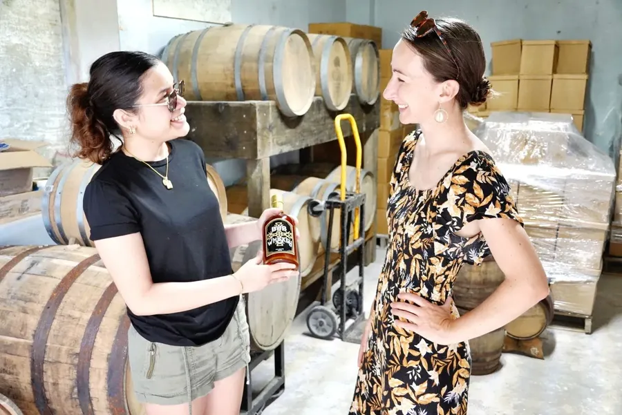 Bob Whisky Pandanus Co. Distillery (1) PI CREDIT MarshallIslandsPocketGuide.com