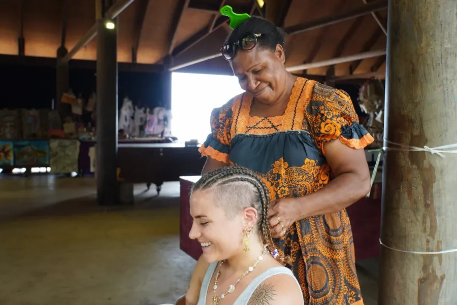 Braids Haos Market (1) CREDIT VanuatuPocketGuide.com