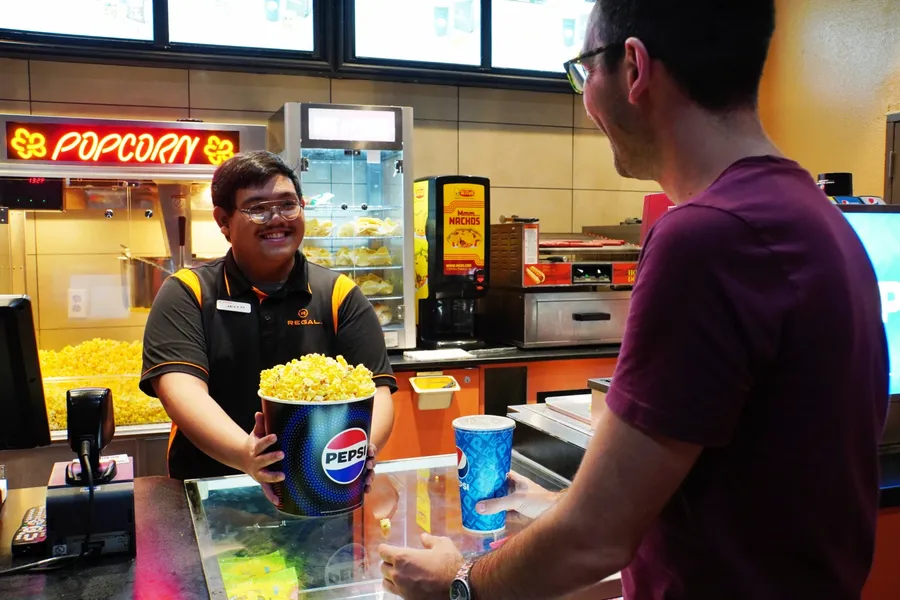 Cinema Nightlife (2) CREDIT AmericanSamoaPocketGuide.com