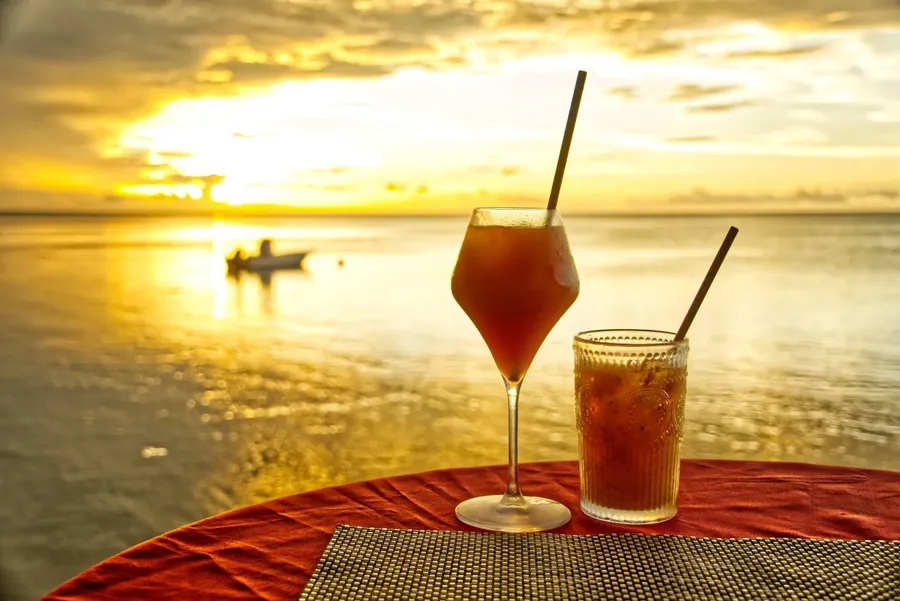 Cocktail Koko Bay Sunset CREDIT WallisandFutunaPocketGuide.com
