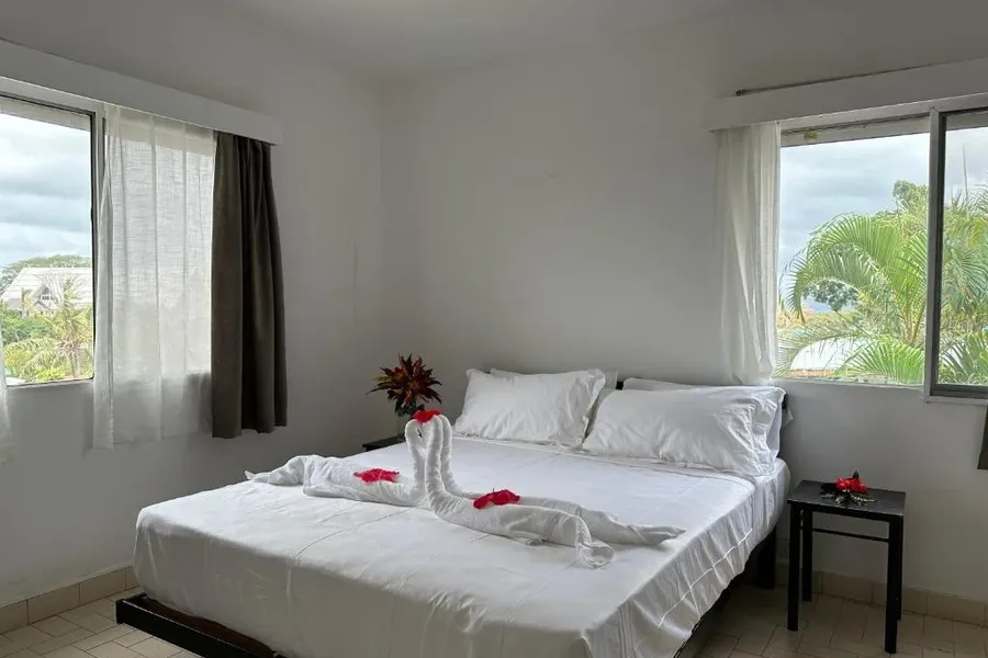 Coconut Palms Resort & Diamond Casino