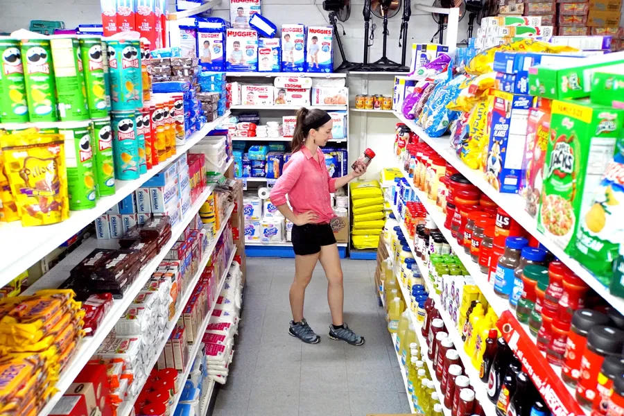 Convenience Store Groceries Supermarket 1 CREDIT AmericanSamoaPocketGuide.com