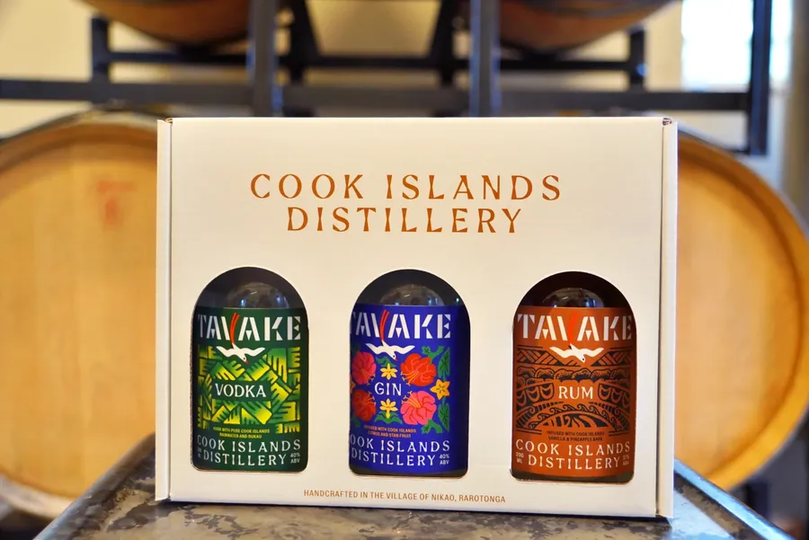 Cook Islands Distillery Tavake Drink (2) CUNL CREDIT CookIslandsPocketGuide.com