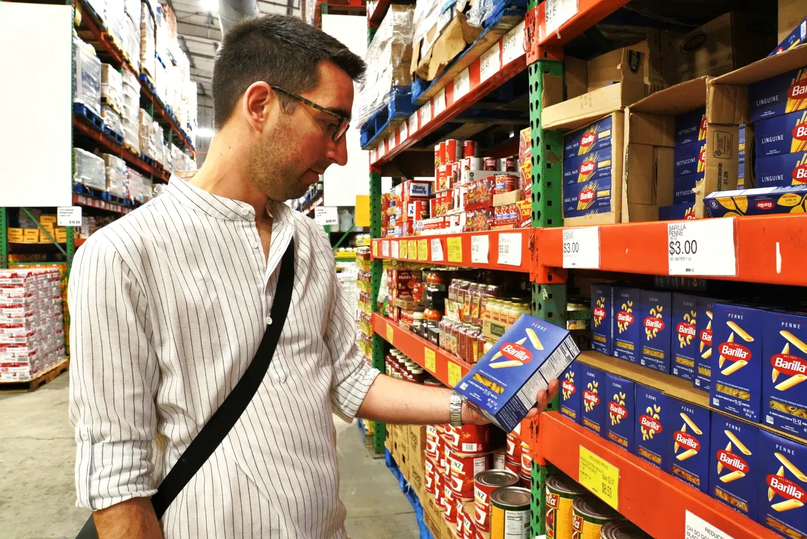 Cost U Less Supermarket Groceries (2) CREDIT AmericanSamoaPocketGuide.com