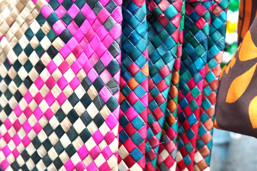 Craft Weave Bag Souvenir Gift CREDIT AmericanSamoaPocketGuide.com