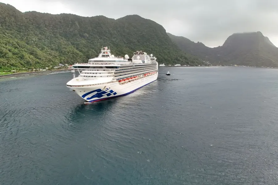 Cruise Ship Princess (3) CREDIT AmericanSamoaPocketGuide.com