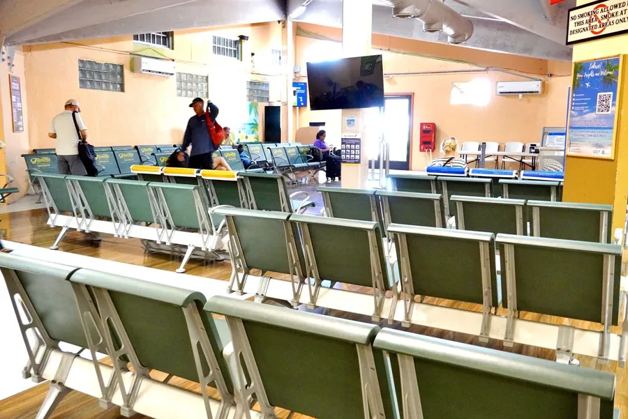 Departure Lounge BI CREDIT MarshallIslandsPocketGuide.com
