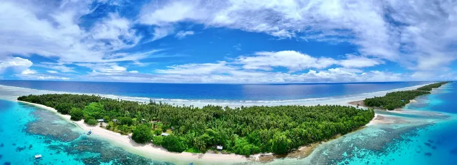 Eneko Island Landscape SUP (4) SEB CREDIT MarshallIslandsPocketGuide.com