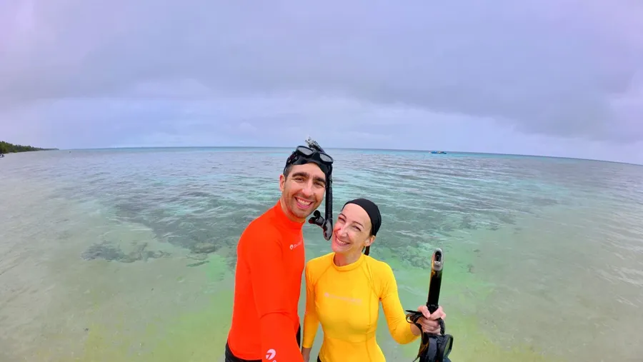 Eneko Snorkel Rain Couple (1) SEB CREDIT MarshallIslandsPocketGuide.com