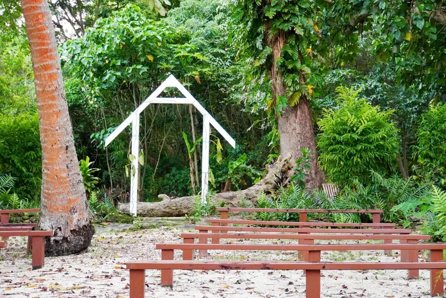 Erakor Wedding (2) CREDIT VanuatuPocketGuide.com