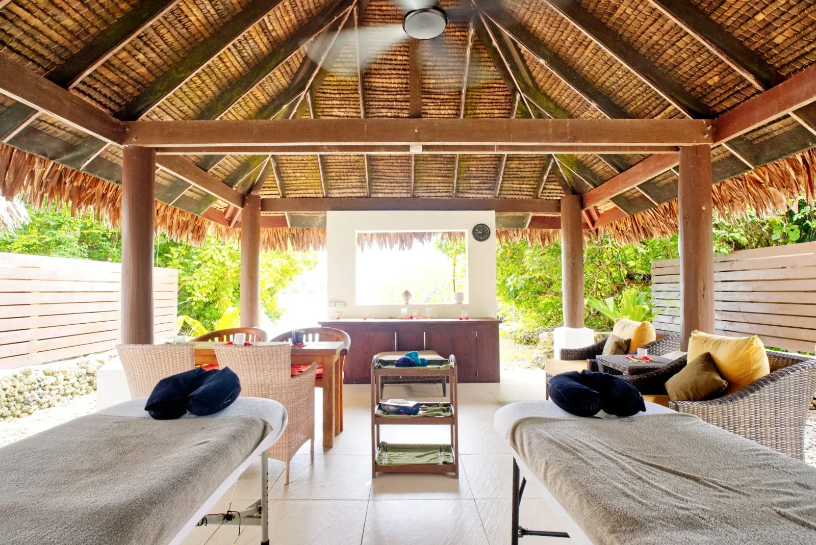 Eratap Beach Resort Spa CREDIT VanuatuPocketGuide.com