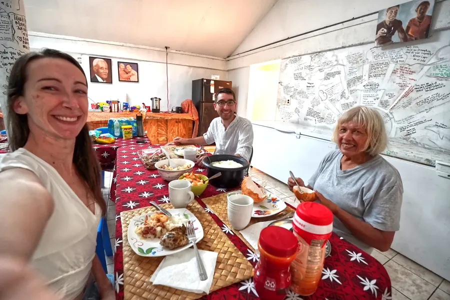 Eseta's Homestay Accomm Local Meal CREDIT AmericanSamoaPocketGuide.com