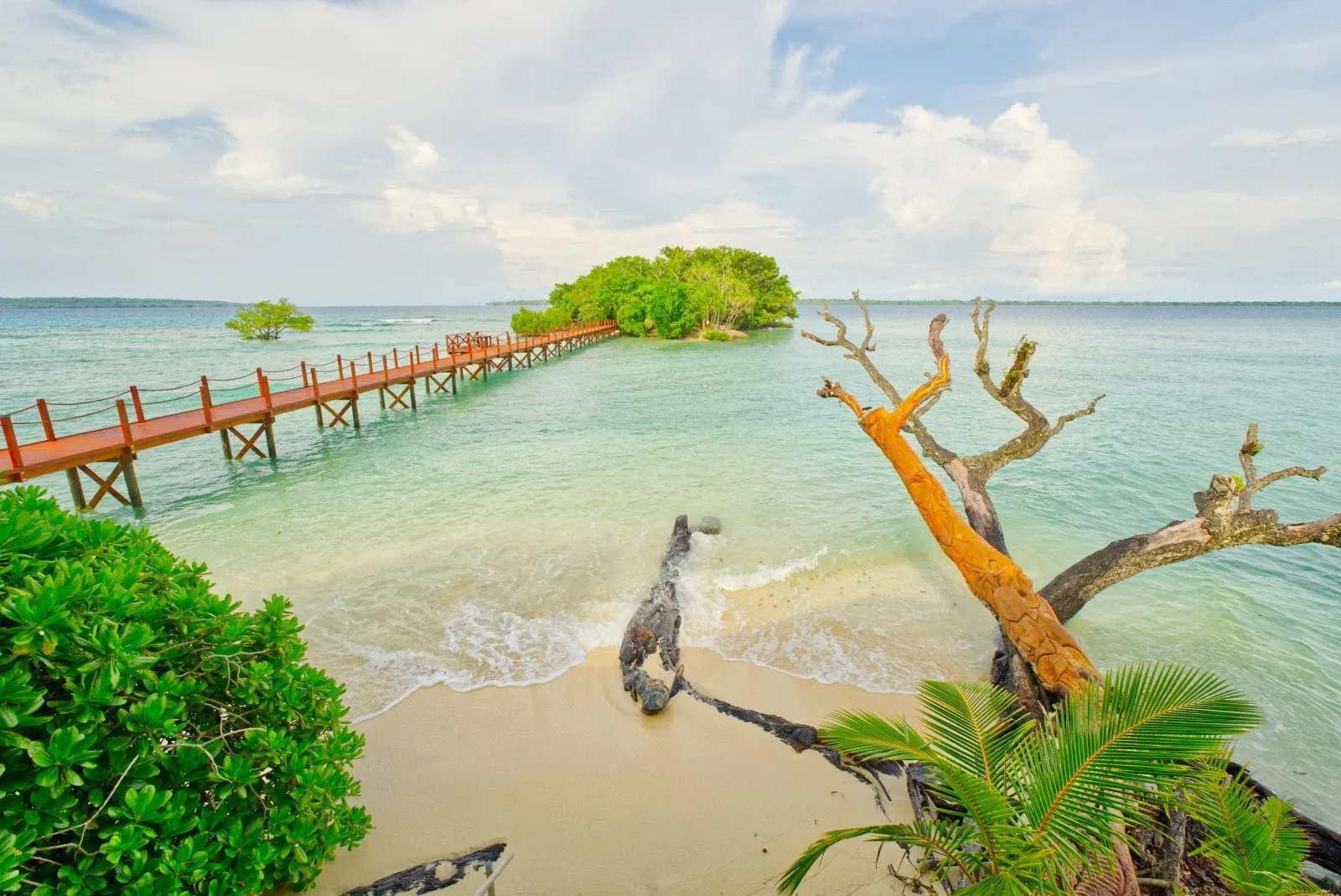 Exclusive Sunrise Resort Landscape CREDIT VanuatuPocketGuide.com