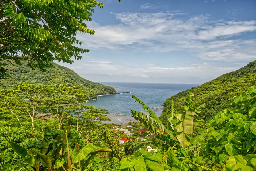 Fagasa Bay Tutuila Landscape CREDIT AmericanSamoaPocketGuide.com