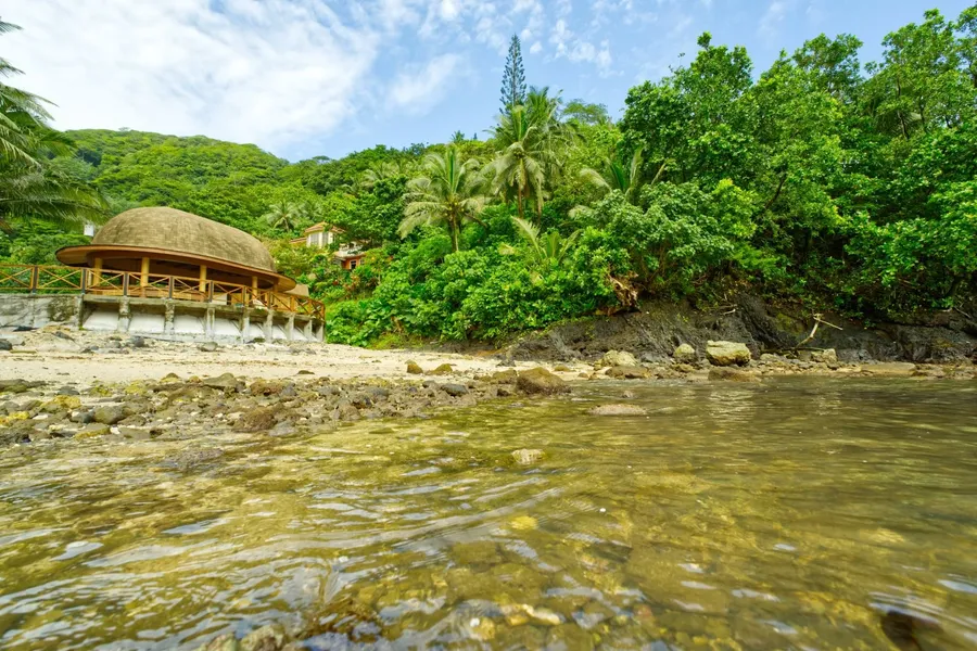 Fagasa Beach Landscape Tutuila (3) CREDIT AmericanSamoaPocketGuide.com
