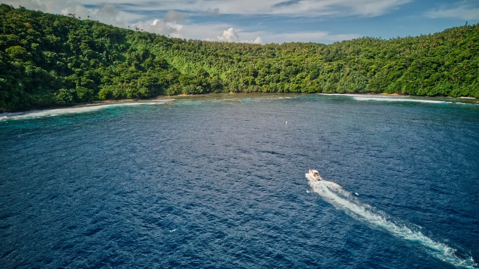 Fagatele Pago Pago Charters Boat Scuba 1 CREDIT AmericanSamoaPocketGuide.com