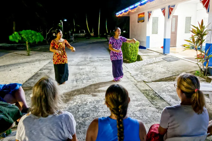 Fiafia Night Dance Culture CREDIT AmericanSamoaPocketGuide.com