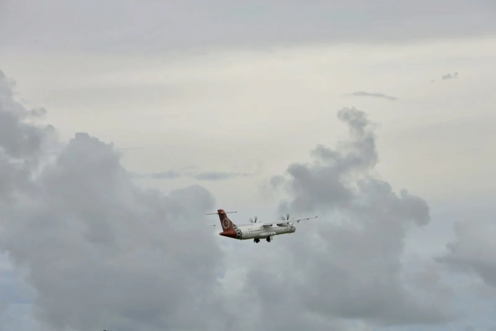 Fiji Airways Plane CREDIT VanuatuPocketGuide.com