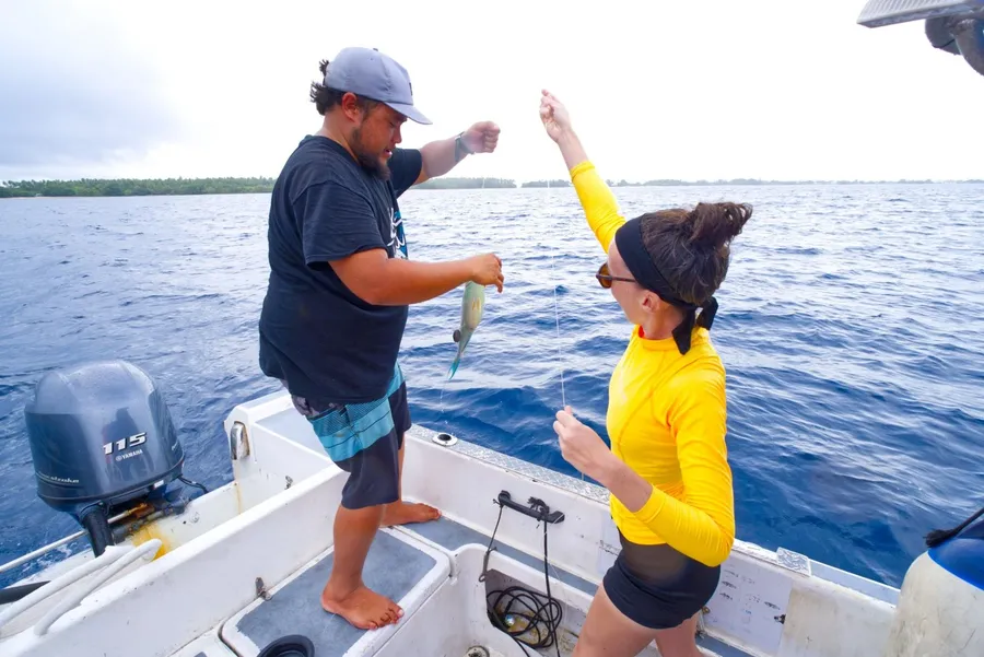 Fishing Salty Services Beven Jinekjej (4) CREDIT MarshallIslandsPocketGuide.com