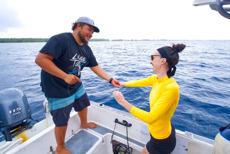 Fishing Salty Services Beven Jinekjej (5) CREDIT MarshallIslandsPocketGuide.com