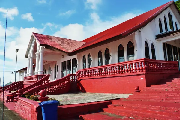 Fitiuta Church CREDIT AmericanSamoaPocketGuide.com 1