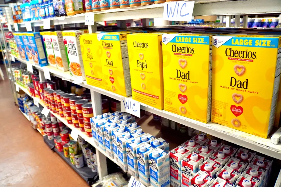 Fitiuta Lodge Convenience Store Supermarket CREDIT AmericanSamoaPocketGuide.com