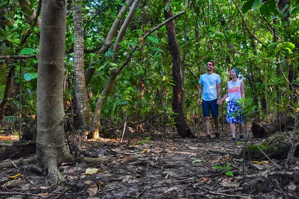 Forest Walk Couple Laura Robin Kutekute MUST CREDIT LINK CookIslandsPocketGuide.com