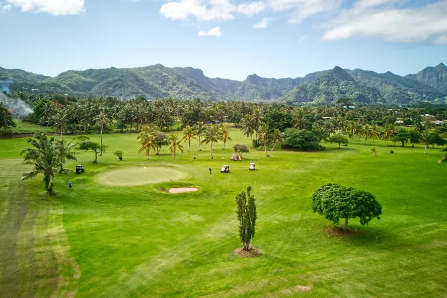 Golf Course Hero CREDIT AmericanSamoaPocketGuide.com