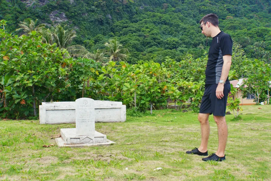 Historic Grave Military Olosega CREDIT AmericanSamoaPocketGuide.com