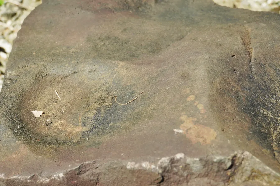 Historical Grinding Stone (2) CREDIT AmericanSamoaPocketGuide.com