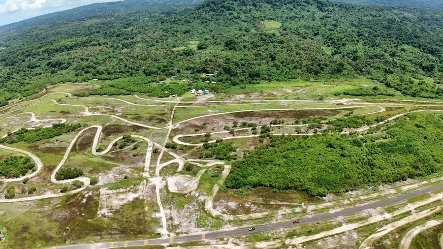 Historical US Airstrip (2) CREDIT VanuatuPocketGuide.com